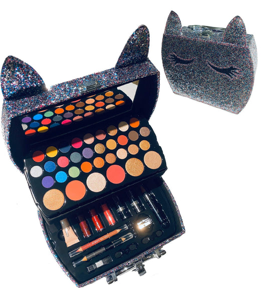 BR Carry All Trunk Train Case Make Up Set Artist Design (Creamy)